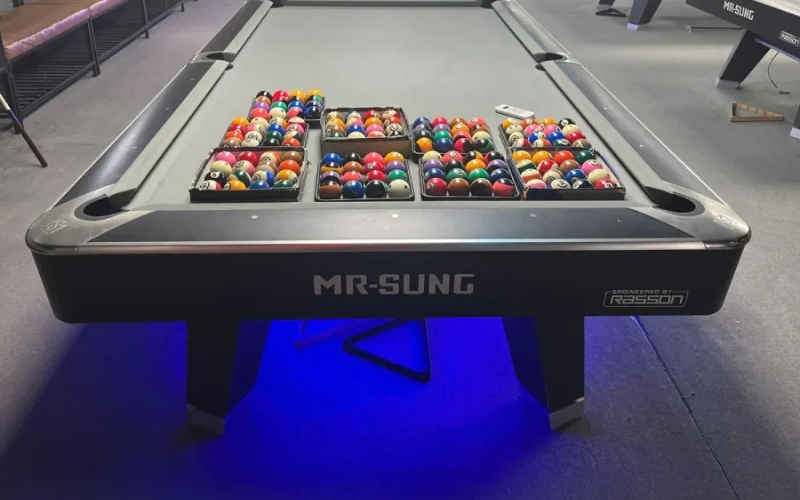 Băng cao su thành bàn